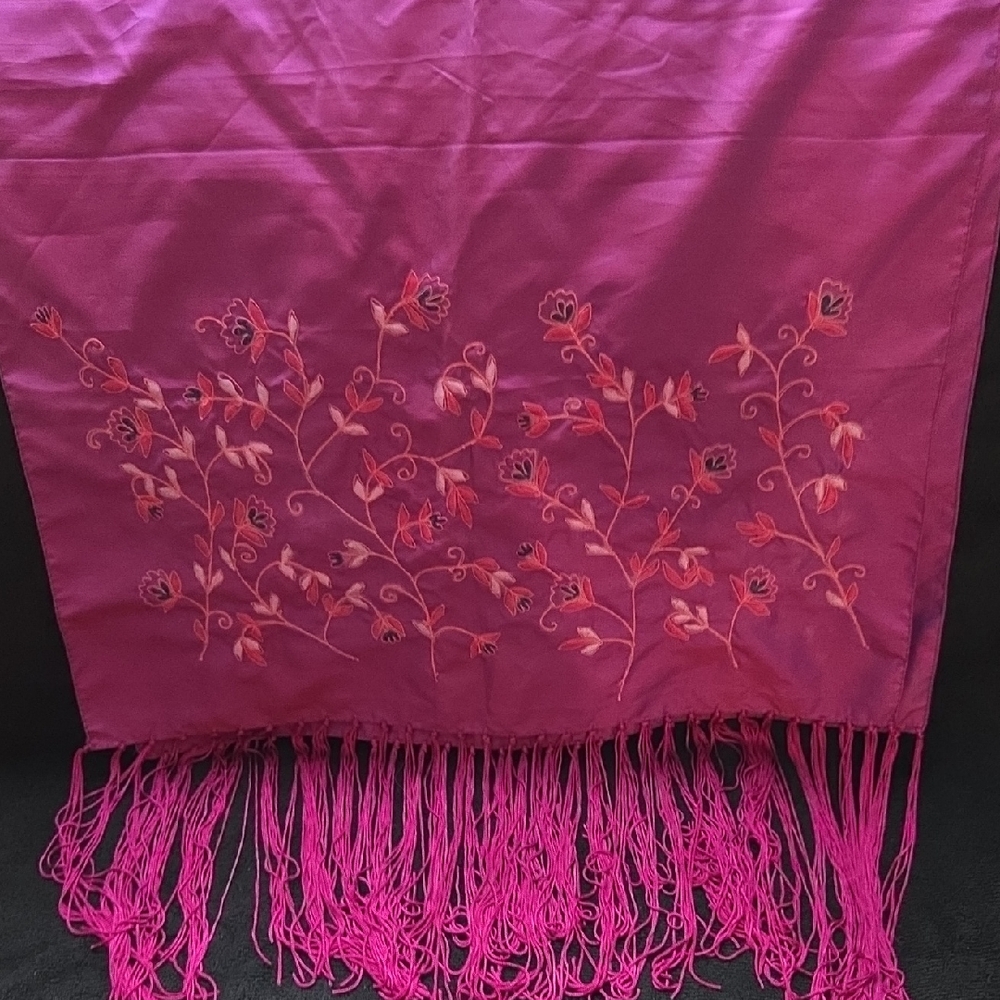 EUC Embroidered Pink Pashmina with Fringe